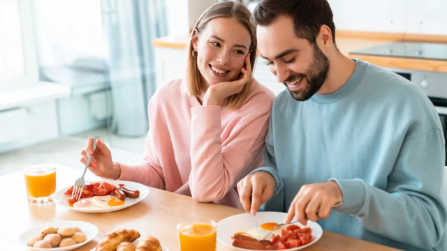 Φάτε άφοβα 2 αυγά την ημέρα υπό έναν όρο – Δείτε ποιον

