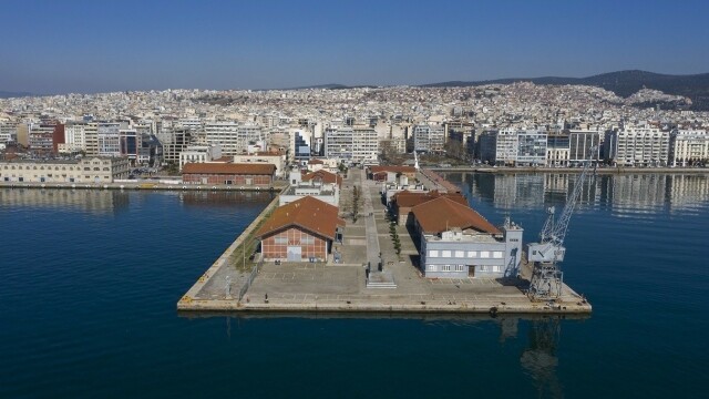  Εντοπίστηκε κέλυφος νάρκης στη θαλάσσια περιοχή του λιμανιού της Θεσσαλονίκης σε βάθος 31 μέτρων