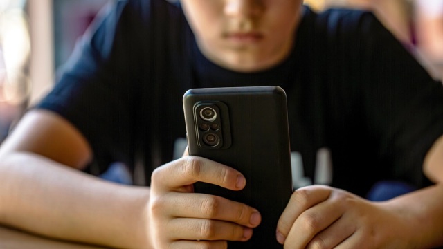 Θύμα απάτης ανήλικος στα Χανιά, τον έπεισαν να βάλει σε σακούλα χρήματα και κοσμήματα της μητέρας του
