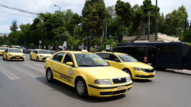 Απεργία ταξί σήμερα και αύριο στην Αττική, τι ζητάει ο ΣΑΤΑ