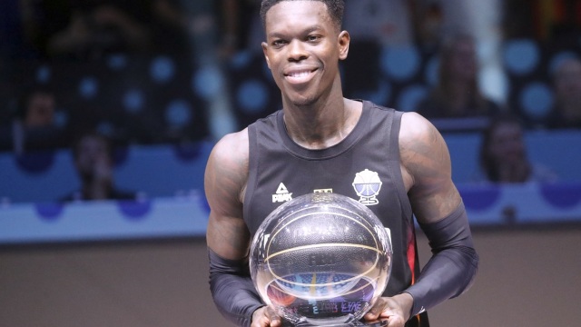 Ντένις Σρέντερ: Υποκλίθηκε στο μεγαλείο του Γιάννη Αντετοκούνμπο - «Έχω μόνο σεβασμό για το πρόσωπό του