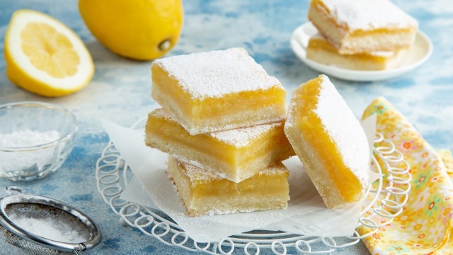 Φτιάχνουμε αρωματικές μπάρες λεμονιού για τη δουλειά και το σχολείο