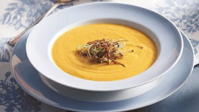 22 slow mood σούπες με βελουτέ υφή που φροντίζουν σώμα και ψυχή