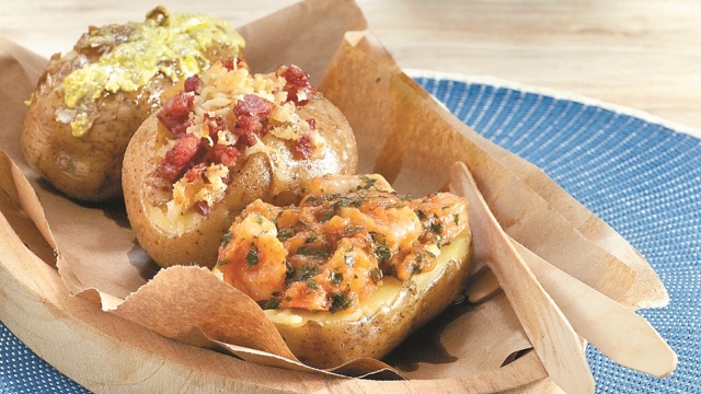 Οι τέλειες ψητές πατάτες: 3 tips που κάνουν τη διαφορά