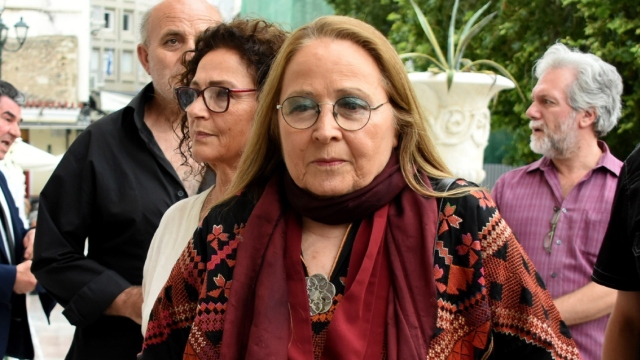 Στο νοσοκομείο η Μαρίζα Κωχ: Ένας ακόμη σκληρός Απρίλης, γράφει
