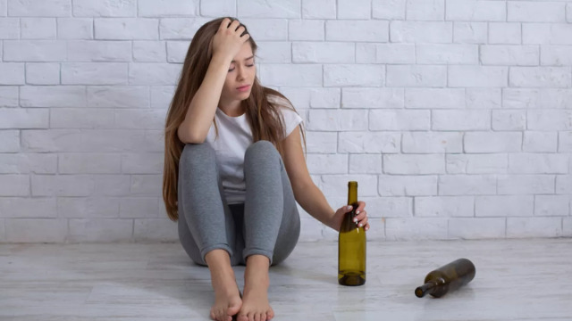 Στο νοσοκομείο δύο ανήλικες στα Ιωάννινα λόγω μέθης, συνελήφθη 16χρονος και ο πατέρας του
