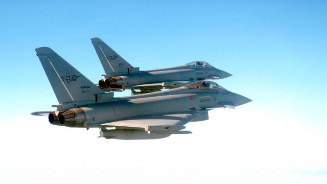  Η Βρετανία στέλνει μαχητικά Eurofighter Typhoon στη Σαουδική Αραβία για προστασία από τις επιθέσεις των Χούθι