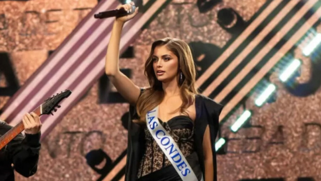 Μις Κόσμος: Viral η εκπρόσωπος της Χιλής στον διαγωνισμό ομορφιάς - Τραγούδησε heavy metal στη σκηνή
