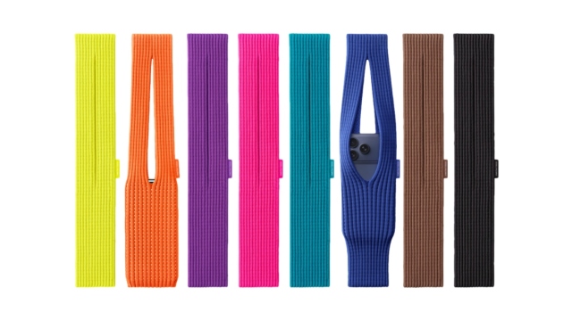 «230 δολάρια για μία κάλτσα» - Αντιδράσεις για το iPhone Pocket και την τιμή του