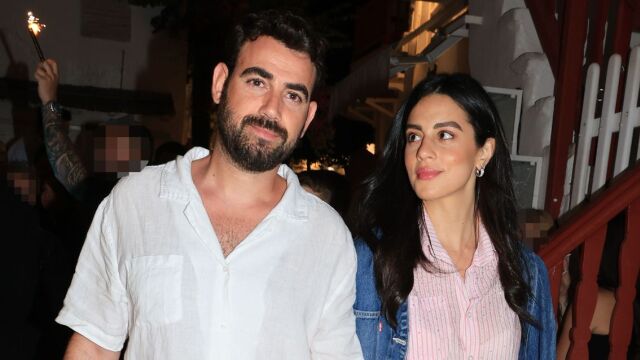 Ο Νίκος Πολυδερόπουλος ανέβασε φωτογραφία με την εγκυμονούσα σύντροφό του