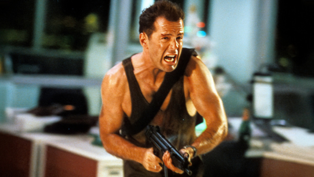 «Πολύ σκληρός για να πεθάνει»: Είναι τελικά xριστουγεννιάτικη ταινία ή όχι;