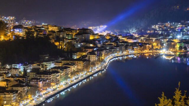 Χειμερινή απόδραση στην Kαστοριά: Ένας πλήρης οδηγός για την αρχοντική πόλη της Μακεδονίας
