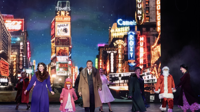 Παραστάσεις για τις γιορτές: Η μαγεία των Χριστουγέννων στις θεατρικές σκηνές της Αθήνας 