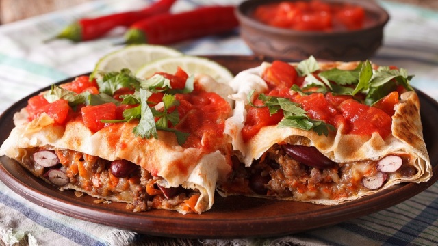 Η πολύχρωμη μεξικάνικη κουζίνα σε 17 street food γεύσεις που αγαπάμε