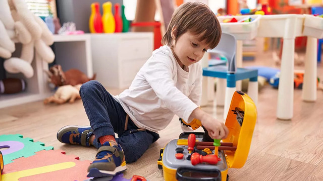 Προσοχή στα φθηνά και μεταχειρισμένα πλαστικά παιχνίδια – Οι ειδικοί προειδοποιούν
