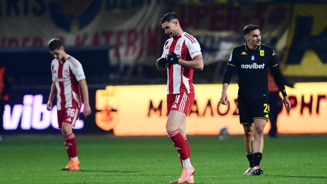 Άρης - Ολυμπιακός 0-0: Δεν πέρασαν από την Θεσσαλονίκη αλλά παρέμειναν στην κορυφή οι Πειραιώτες 