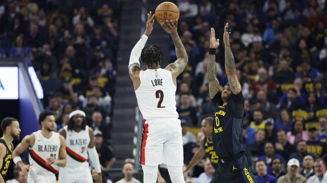 Οι Μπλέιζερς «λύγισαν» τον διαστημικό Κάρι που πέτυχε 12 τρίποντα, δείτε βίντεο