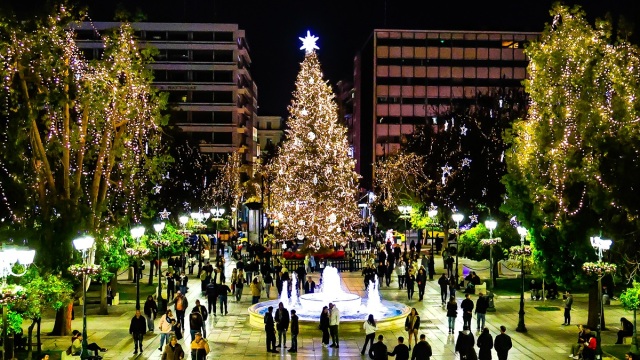 Καιρός: Βροχές το Σαββατοκύριακο, oι δύο διαταραχές που θα επηρεάσουν τη χώρα ως την εβδομάδα των Χριστουγέννων
