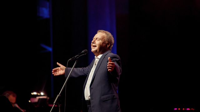 Ο Μανώλης Μητσιάς ετοιμάζει συναυλία - αφιέρωμα στον Νίκο Γκάτσο 