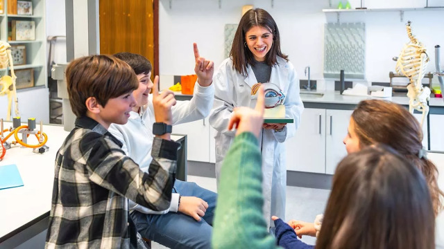 Ανώτατο όριο στους μαθητές με μαθησιακές δυσκολίες ανά τμήμα θέτει το υπουργείο Παιδείας
