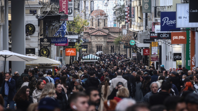 Προϋπολογισμός με νέες παροχές €1,76 δισ. ψηφίζεται σήμερα: Τι σημαίνει φθηνό αγροτικό πετρέλαιο στην «αντλία»