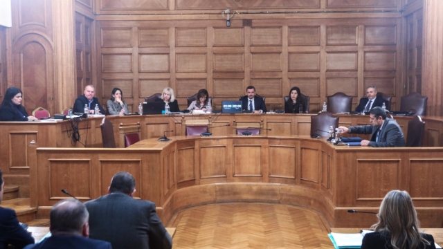 Επεισόδιο με Κωνσταντοπούλου και Συρεγγέλα στην εξεταστική του ΟΠΕΚΕΠΕ, διεκόπη η συνεδρίαση