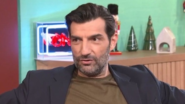 Νίκος Κουρής: Όταν η προσωπική μου ζωή έγινε θέμα, κλείστηκα στο σπίτι μου από αξιοπρέπεια