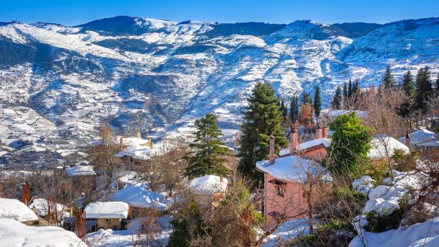 3 ορεινές αποδράσεις στην Ελλάδα του Δεκεμβρίου
