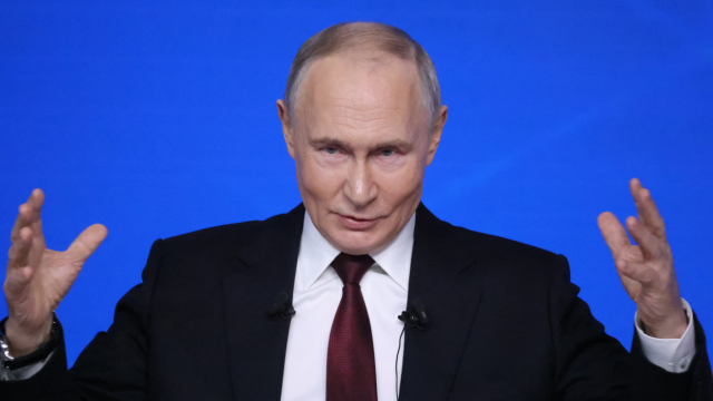 Ο Πούτιν μιλούσε τέσσερις ώρες, αλλά τα είπε όλα... μ' έναν χάρτη: Προσάρτησε Ντονέτσκ, Λουχάνσκ, Χερσώνα, Ζαπορίζια, τι δήλωσε για Ευρώπη, Ζελένσκι και Τραμπ