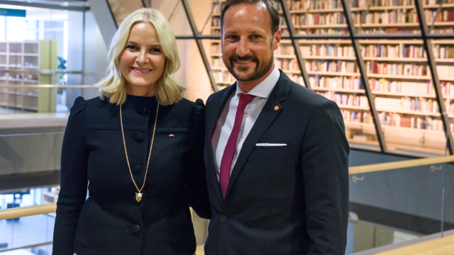 Η 52χρονη πριγκίπισσα της Νορβηγίας χρειάζεται νέους πνεύμονες – Πάσχει από μια νόσο που «χτυπά» τους 50χρονους
