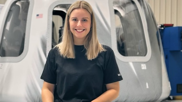 Για πρώτη φορά άτομο που χρησιμοποιεί αναπηρικό αμαξίδιο θα ταξιδέψει στο Διάστημα
