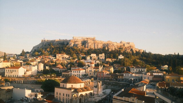 Ιστορικό ρεκόρ ταξιδιωτικών εισπράξεων στην Ελλάδα