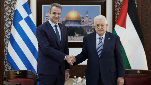 Μητσοτάκης: Σημαντικός ο διάλογος για την ειρήνη στη Γάζα με σεβασμό στο διεθνές δίκαιο - Αμπάς: Ευχαριστώ την Ελλάδα για τη στήριξη στα δικαιώματά μας