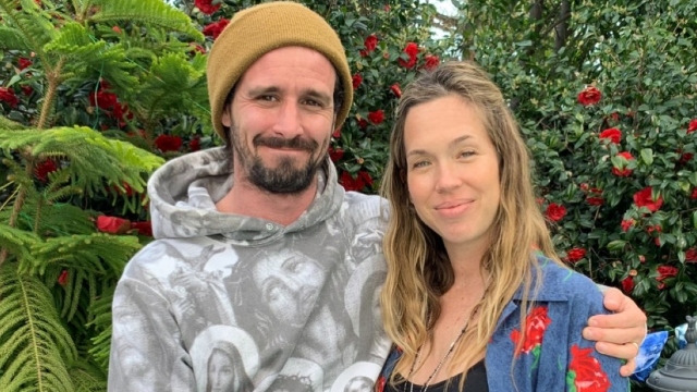 Τζέιμς Ράνσον: Σε αγάπησα 1000 φορές και ξέρω ότι θα σ' αγαπήσω ξανά, δηλώνει η γυναίκα του ηθοποιού που αυτοκτόνησε