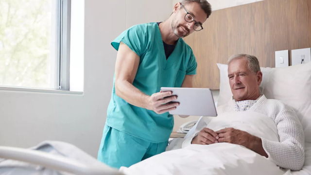 Ιδιωτική ασφάλιση: Βιώσιμη λύση για το ασφαλιστικό κενό στην υγεία