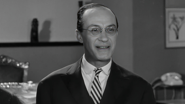 Φίνος Φιλμ: Το βίντεο με ευχές για «καλά Χριστούγεννα»