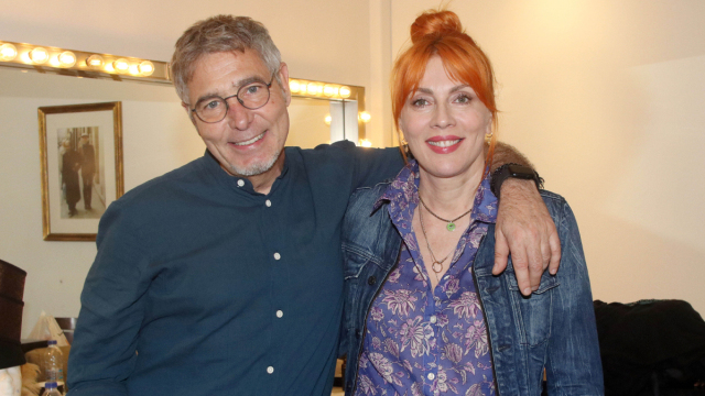 Σμαράγδα Καρύδη - Θοδωρής Αθερίδης: 23 χρόνια μαζί στη ζωή, στη σκηνή και στην οθόνη, το άλμπουμ της κοινής τους διαδρομής