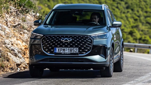 Δοκιμάζουμε Chery Tiggo 8 PHEV - Επτά θέσεις σε τιμή πρόκληση
