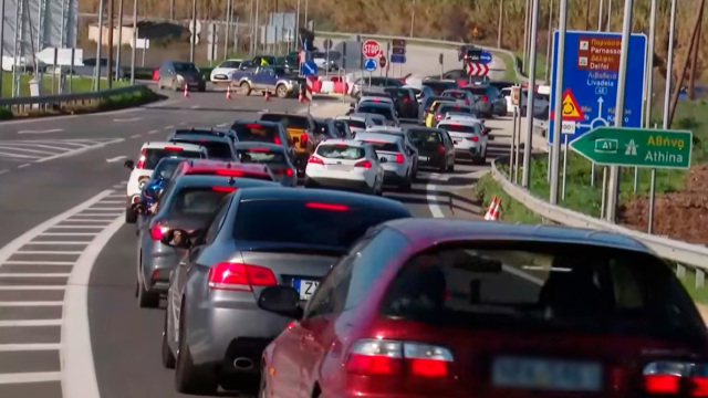 Ταλαιπωρία για τους οδηγούς στο Κάστρο Βοιωτίας από τα μπλόκα: Πού συνεχίζονται οι αγροτικές κινητοποιήσεις 
