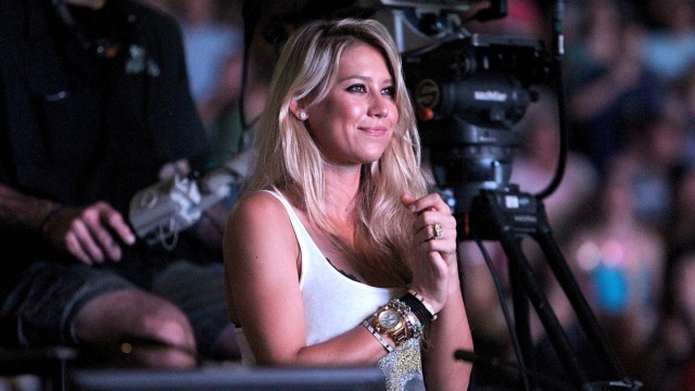 Η Άννα Κουρνίκοβα δημοσίευσε φωτογραφία με τα τέσσερα παιδιά της