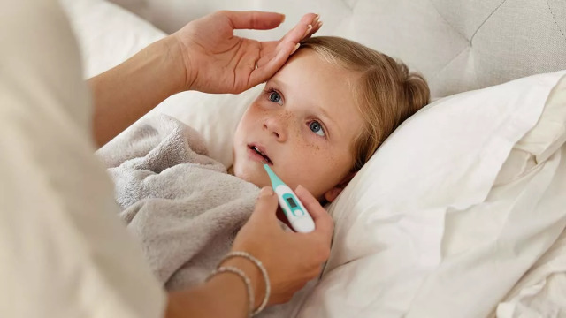 Η γρίπη χτύπησε τα παιδιά - 500 προσήλθαν στα Επείγοντα του Αγλαΐα Κυριακού