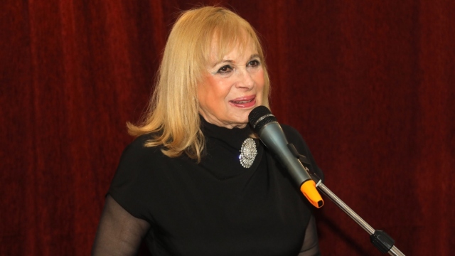 Αννα Φόνσου: Έδωσα τη ζωή μου και τα λεφτά μου για το «Σπίτι του Ηθοποιού» και υπάρχουν συνάδελφοι που δεν έχουν έρθει να το δουν