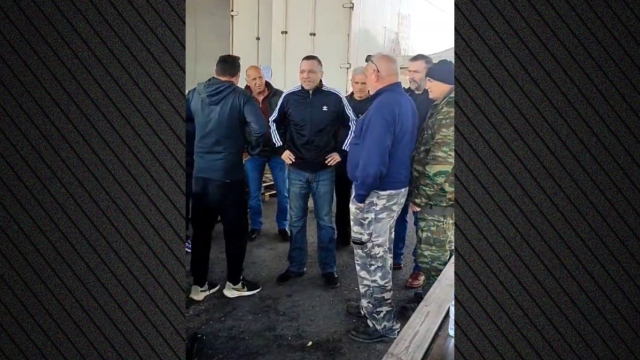 Και ο… Κασιδιάρης στα μπλόκα, αφού πήρε πενθήμερη άδεια από τη φυλακή