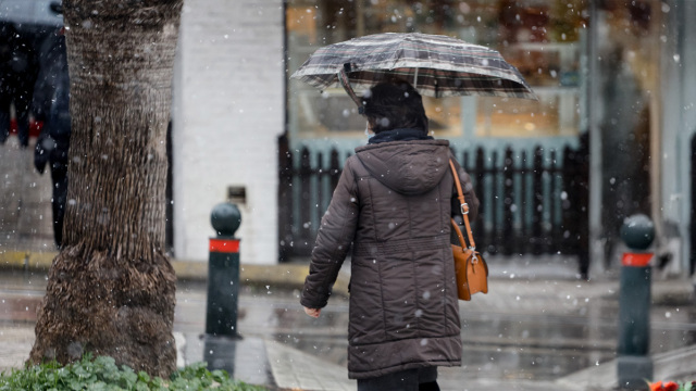 Καιρός: Πρωτοχρονιά με κρύο και παγετό σε όλη τη χώρα, βροχές και άνοδος της θερμοκρασίας από την Παρασκευή