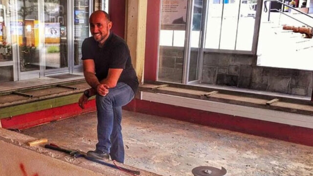 Οι φωτογραφίες που «καίνε» τους ιδιοκτήτες του μπαρ στο Κραν Μοντανά: Στο μικροσκόπιο για ανθρωποκτονία εξ αμελείας