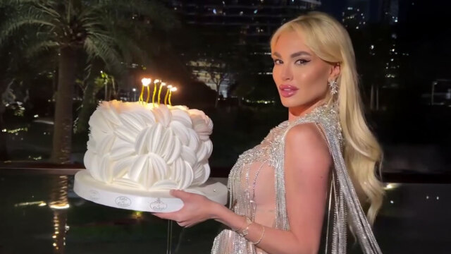 Γενέθλια στο Ντουμπάι για την Αλεξάνδρα Παναγιώταρου