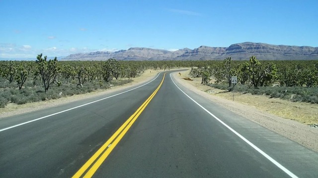 Βάζουν τέλος στα όρια ταχύτητας στους αυτοκινητόδρομους
