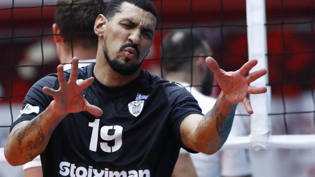 Άλωσε το Ρέντη ο ΠΑΟΚ 3-2 σετ τον Ολυμπιακό, βίντεο 