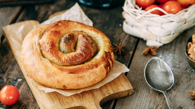 6 ποντιακές πίτες που περνούν από γενιά σε γενιά
