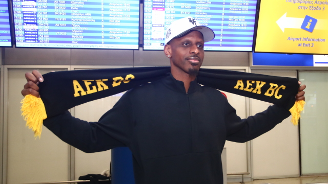 «Πάτησε» Αθήνα ο Νάναλι για λογαριασμό της ΑΕΚ